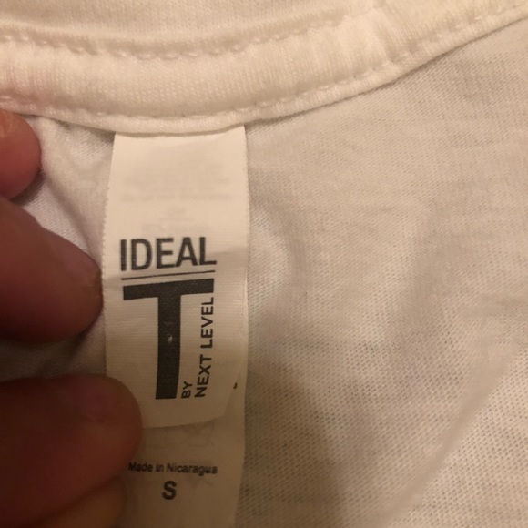 Mardi Gras “throws before bros” v neck t shirt - Picture 3 of 3